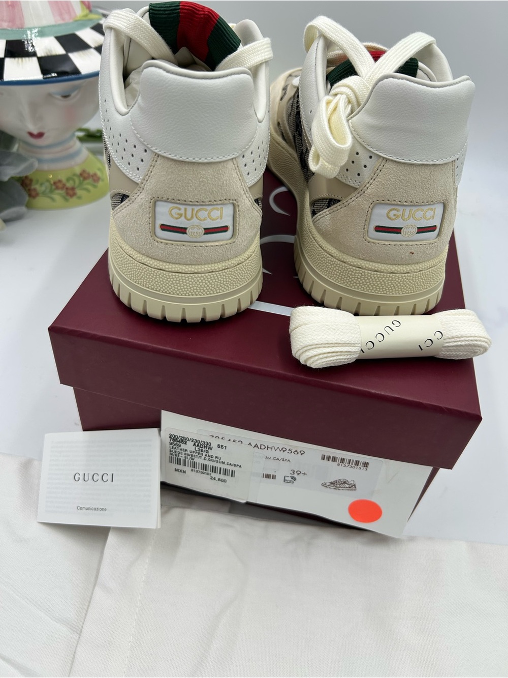 Women's Gucci Cream and Beige GG Canvas Low-Top Sneakers with Red-Green Web 39.5 - Picture 9 of 11